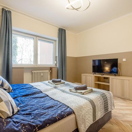Nehru Apartment Будапеща Екстериор снимка